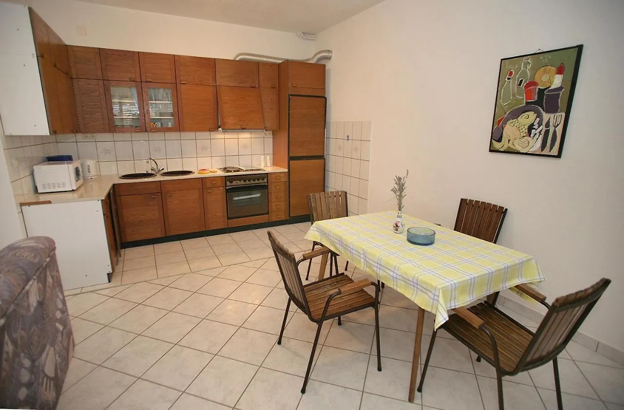 House Peri Apartment Trogir