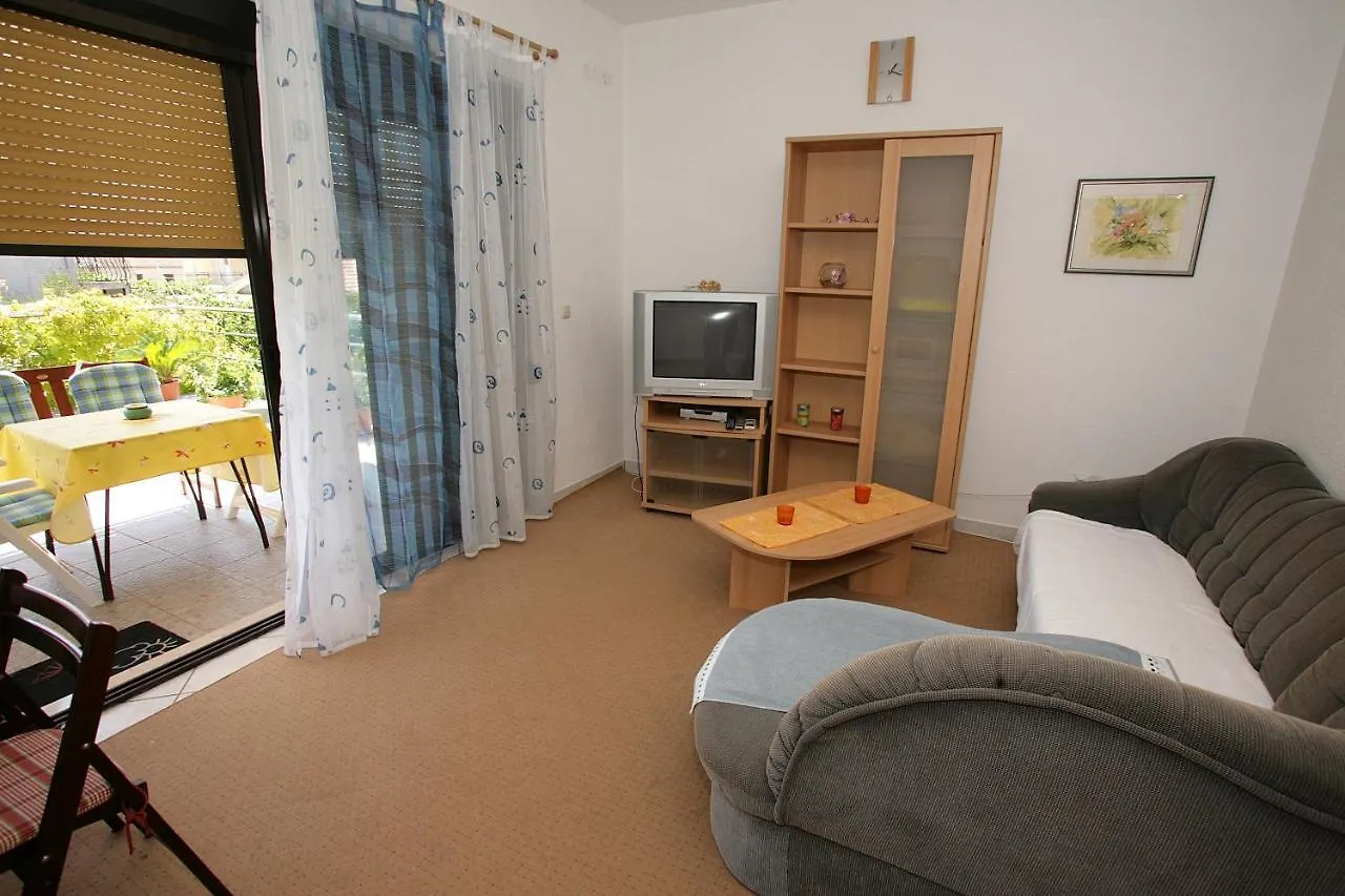 House Peri Apartment Trogir
